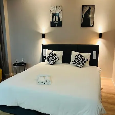 Sociedade Farmaceutica * Lisboa