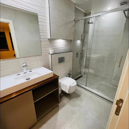 Sociedade Farmaceutica Séjour chez l'habitant Lisboa