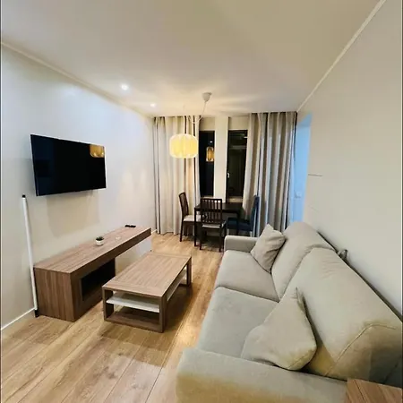 Sociedade Farmaceutica Homestay Lisbon