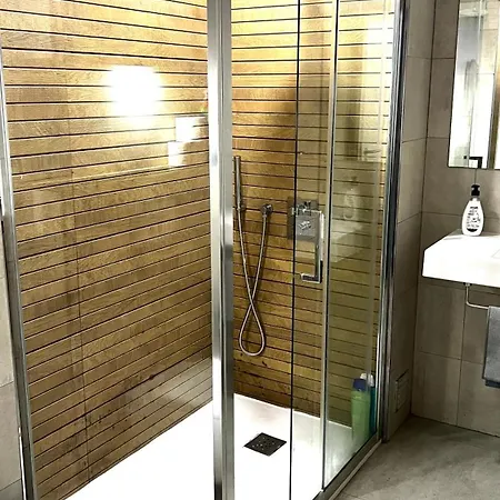 Quarto em Acomodações Particulares Sociedade Farmaceutica