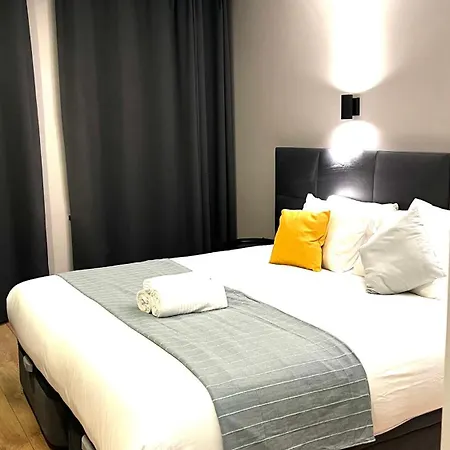 Sociedade Farmaceutica Homestay