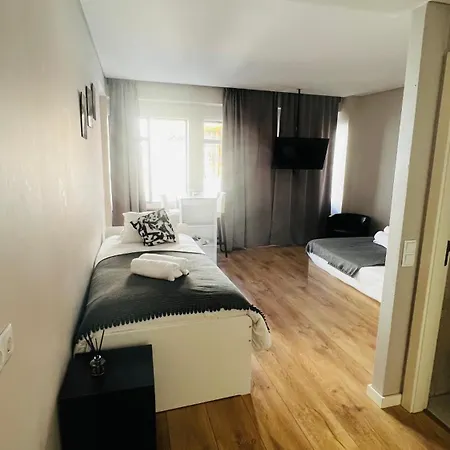 Sociedade Farmaceutica Homestay