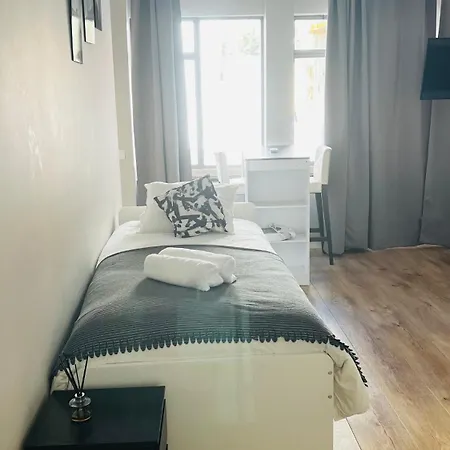 Ubytování v soukromí Sociedade Farmaceutica *